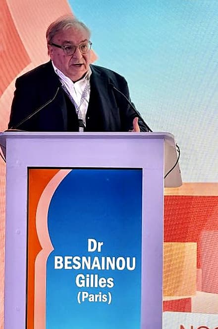 Dr Gilles Besnainou, en communication devant ses pairs.