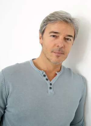 Dr. Julien Prudhomme